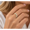 Elegantní dvoubarevný prsten s diamanty